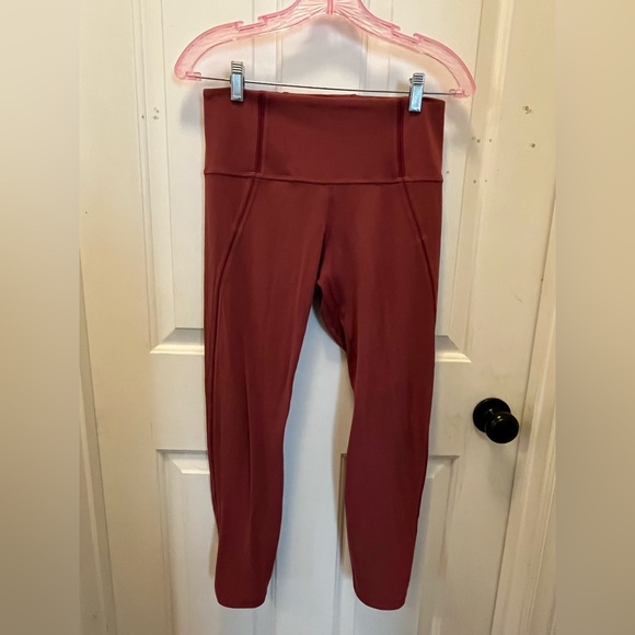 🍋 EUC Lululemon Nulu Mesh Panels High-Rise Tight 25